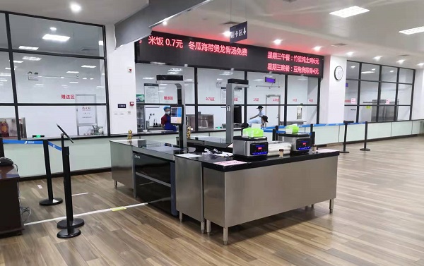 人臉識別設(shè)備正在智慧食堂行業(yè)快速普及！