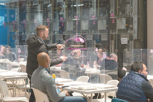 冬奧智慧餐廳火出圈了，智慧食堂再升級助力餐飲智能化發(fā)展