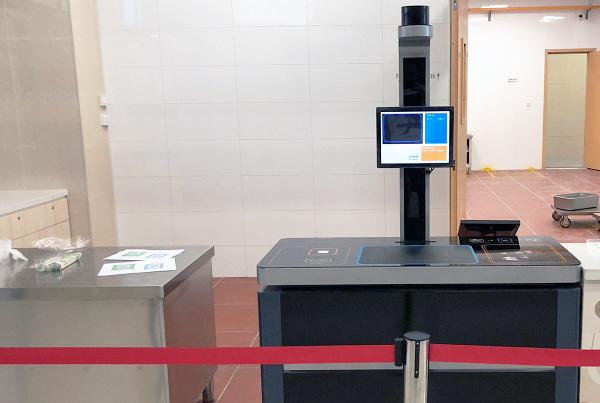食堂刷卡消費(fèi)out了 ，智慧食堂刷臉結(jié)算臺(tái)降本提效